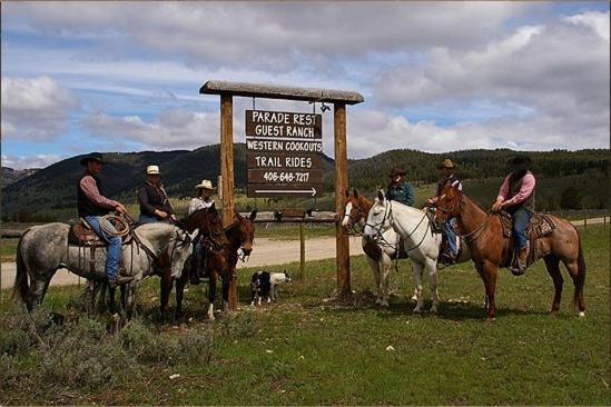 Parade Rest Ranch Запад Йеллоустон Экстерьер фото